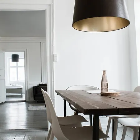 Apartment 3 Bedroom In Latin Quarter *