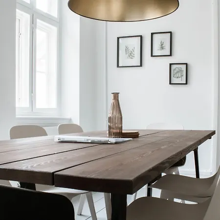 3 Bedroom In Latin Quarter Appartement *