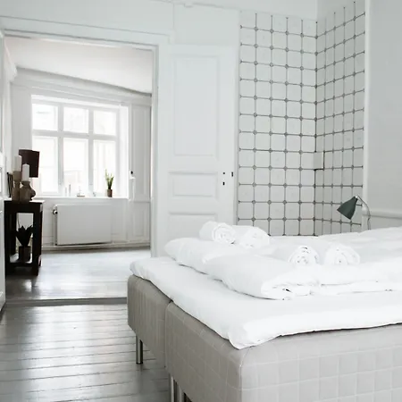 3 Bedroom In Latin Quarter Appartement